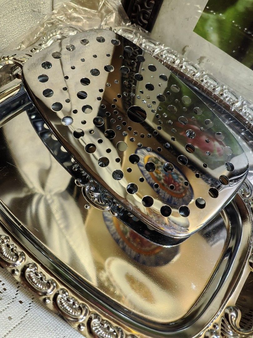 Silver color tray 10.5x6.8"/pc (Category: Dinnerware & Cutlery) located in Manila. Submitted by luckycharm_215 (Listing ID 1465494063, Image 2). Description: new.