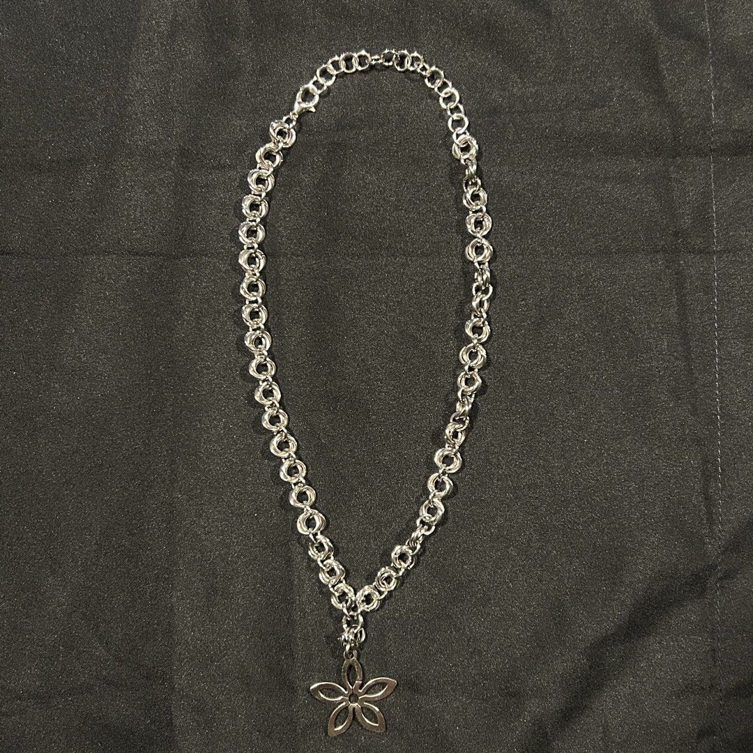 silver flower chainmail necklace (Category: Necklaces) located in Manila. Submitted by sophialeigh (Listing ID 1465521066, Image 1). Description: handmade jewelry - stainless - adjustable - non tarnish 🏷️ alt y2k beads chainmail accessories gothic .