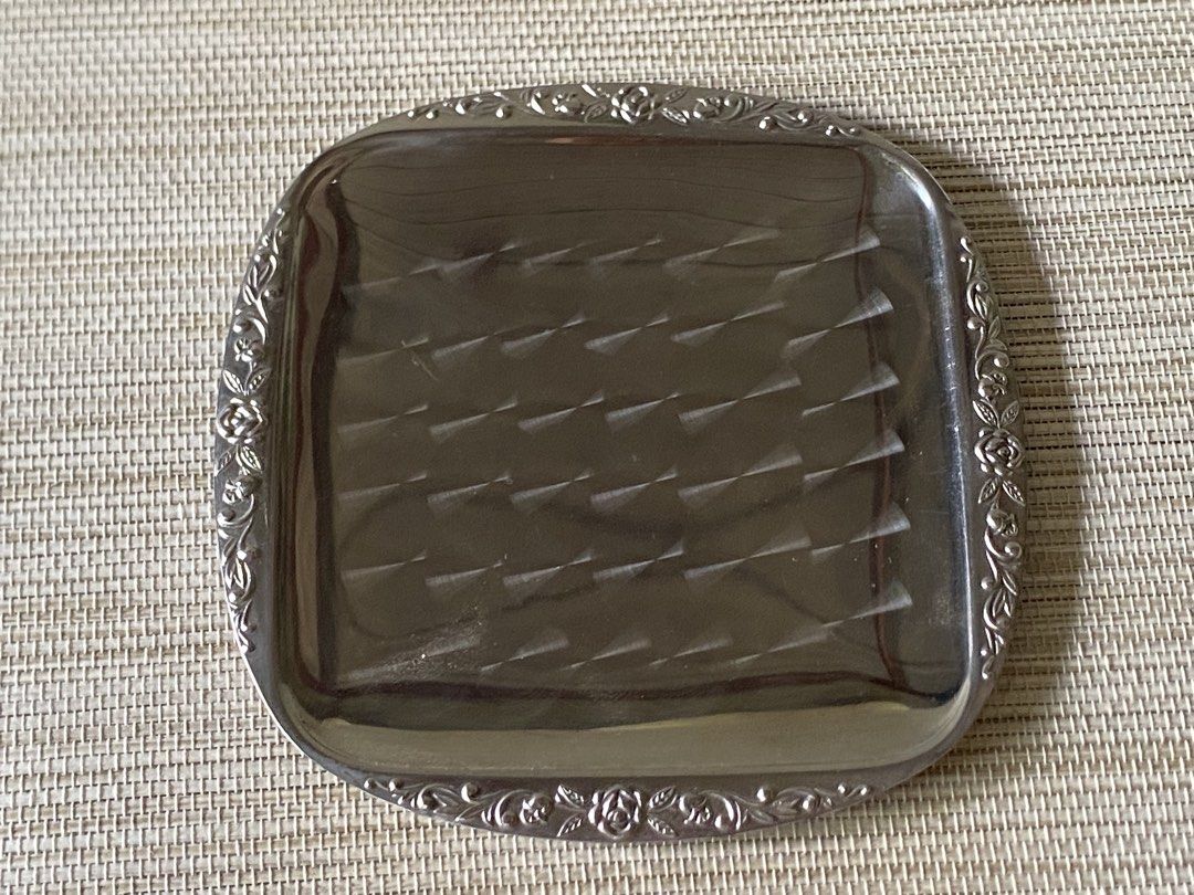 Silverplated Square Small Dish Plate (Category: Dinnerware & Cutlery) located in Davao. Submitted by shauitoys2019 (Listing ID 1465524318, Image 1). Description: Original quality BRANDED products from US, UK and Japan.Preowned in mint condition Please manage your expectation as this is gently used item and doesn’t come with its original packaging nevertheless its in gOod condition. We ship via J&T and Flash MOP GCASH AND BPI BDO BANKS. We can acc