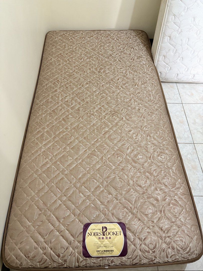 Single Bed (Category: Bed Frames & Mattresses) located in Apalit. Submitted by minimaliztcloset (Listing ID 1465575001, Image 1). Description: Location: Angeles .