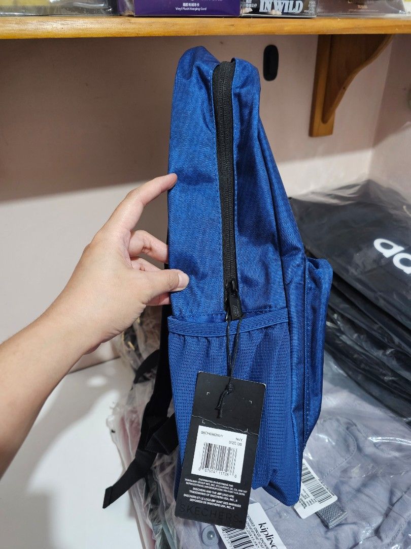 SKECHERS Backpack - Blue (Category: Backpacks) located in Quezon City. Submitted by senyoramaria2 (Listing ID 1465549283, Image 3). Description: SKECHERS Backpack Blue Recommended for grade school. #USpasabuy.