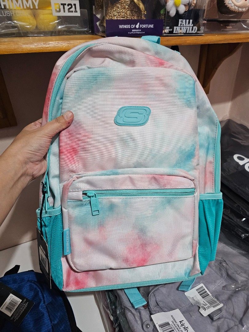 SKECHERS Backpack - Turquoise (Category: Backpacks) located in Quezon City. Submitted by senyoramaria2 (Listing ID 1465549216, Image 1). Description: SKECHERS Backpack Turquoise Recommended for grade school. #USpasabuy.
