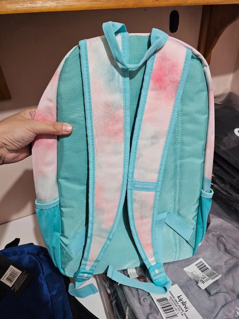 SKECHERS Backpack - Turquoise (Category: Backpacks) located in Quezon City. Submitted by senyoramaria2 (Listing ID 1465549216, Image 2). Description: SKECHERS Backpack Turquoise Recommended for grade school. #USpasabuy.