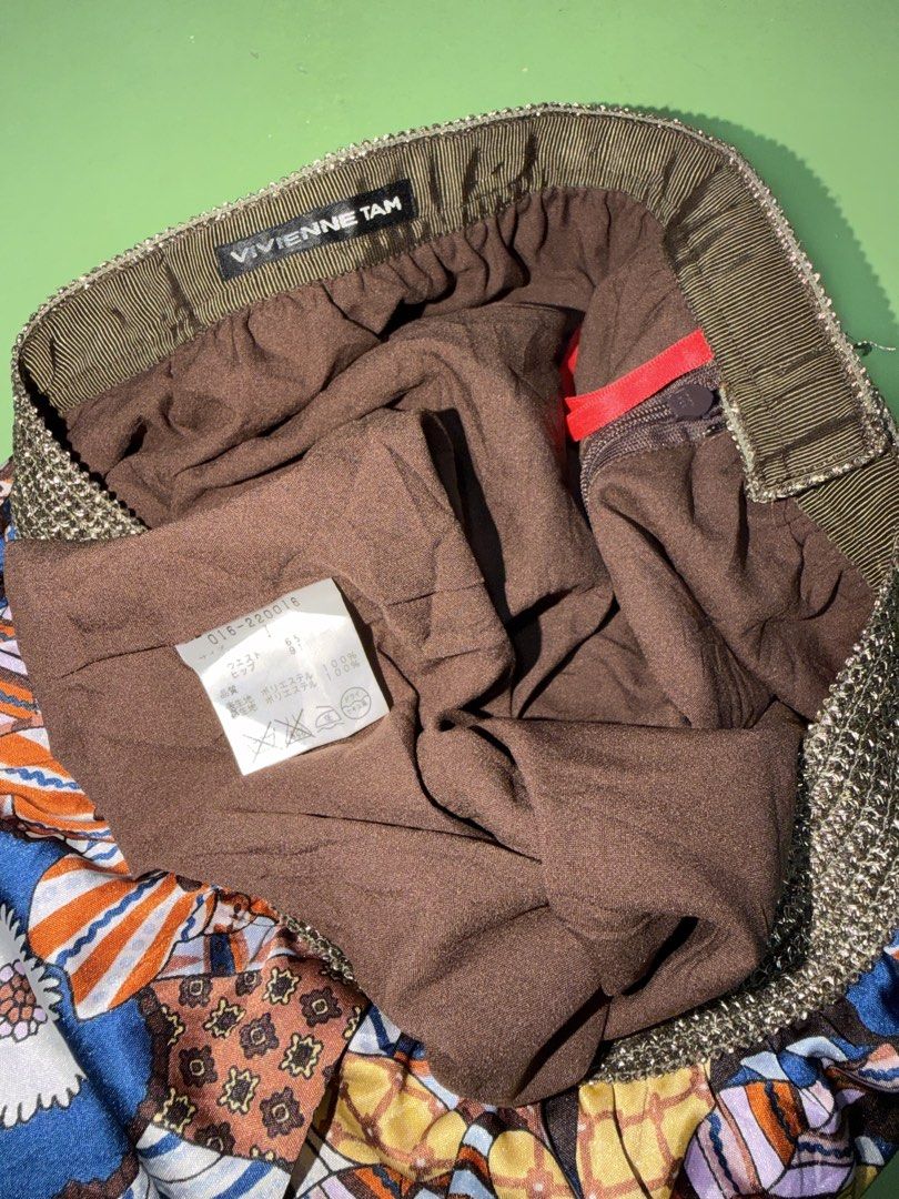 Skirt (Category: Luxury Apparel) located in Pasig City. Submitted by reyeslarry11740 (Listing ID 1465437894, Image 3). Description: For Sale Vivienne Tam Skirt Size 25-26 Good as new condition No issue 2.5k Payment 1st Pasig city .