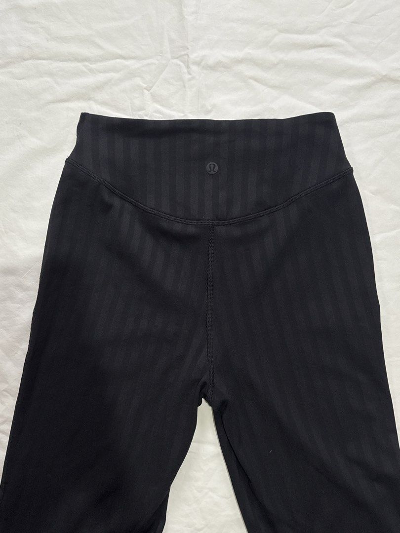 SMALL • lululemon wunder under bootcut pants (tonal stripe) (Category: Activewear) located in Angeles City. Submitted by secondset (Listing ID 1465453164, Image 3). Description: 📌Please read my bio before ordering 💰MOP: GCash only 🚚MOD: J&T only ❕Due to limited replies allowed on the app we will not reply to lowballers Width: 11.5” Length: 41” Unique piece 🖤 Currently out of stock on the website :).