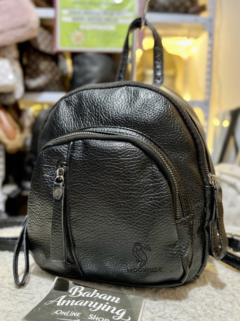 Small Black Backpack (Category: Backpacks) located in Rizal. Submitted by babamamanyingonlineshop (Listing ID 1465533459, Image 3). Description: .