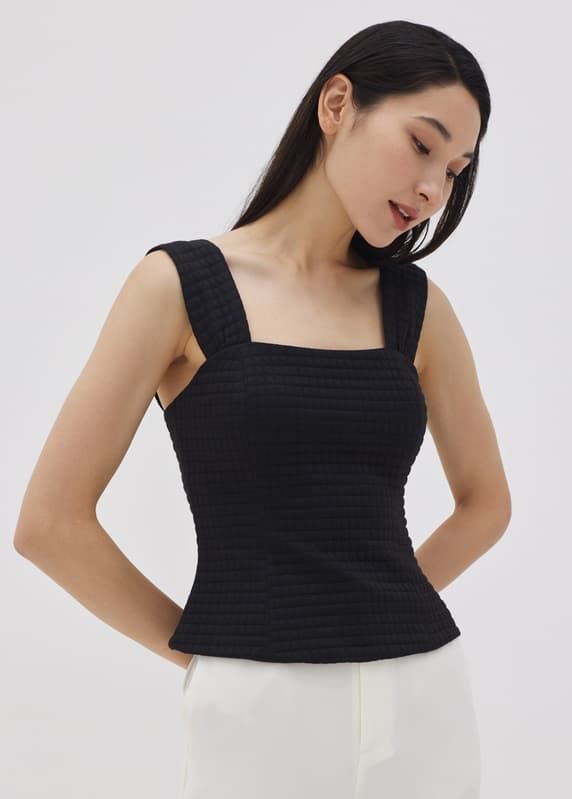 Small Love Bonito Textured Bustier Top (Category: Others Tops) located in Castillejos. Submitted by lalainecloset22 (Listing ID 1465395816, Image 2). Description: - Brand: Love Bonito - Size: Small (UK 8 / US 4) - Color: Classic Black - Design: Square neckline with thick straps and subtle grid texture - Style: Bustier / fitted crop top - Condition: Excellent pre-loved condition.