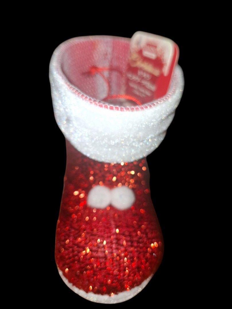 SPARKLING CHRISTMAS SHOES DECOR (Category: Announcements) located in Cavite. Submitted by annek_annek (Listing ID 1465456114, Image 2). Description: PLEASE SEND ME A MESSAGE FOR MORE DETAILS. Note: PLEASE DO MANAGE OUR EXPECTATION ITEMS ARE STILL FROM JAPAN SURPLUS. MOP : BDO,BPI,MARIBANK,GCASH MOD : LALAMOVE FLASH EXPRESS OWN PICK UP MEET UP NEARBY AREA WITH HANDLING FEE. MOP : BDO,BPI,MARIBANK,GCASH MOD : ->PICK UP ->LALAMOVE ->FLASH EXPRESS 👇