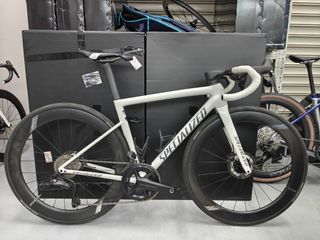 (Category: ) located in . Submitted by labo.garage (Listing ID 1465412902, Image 1). Description: .