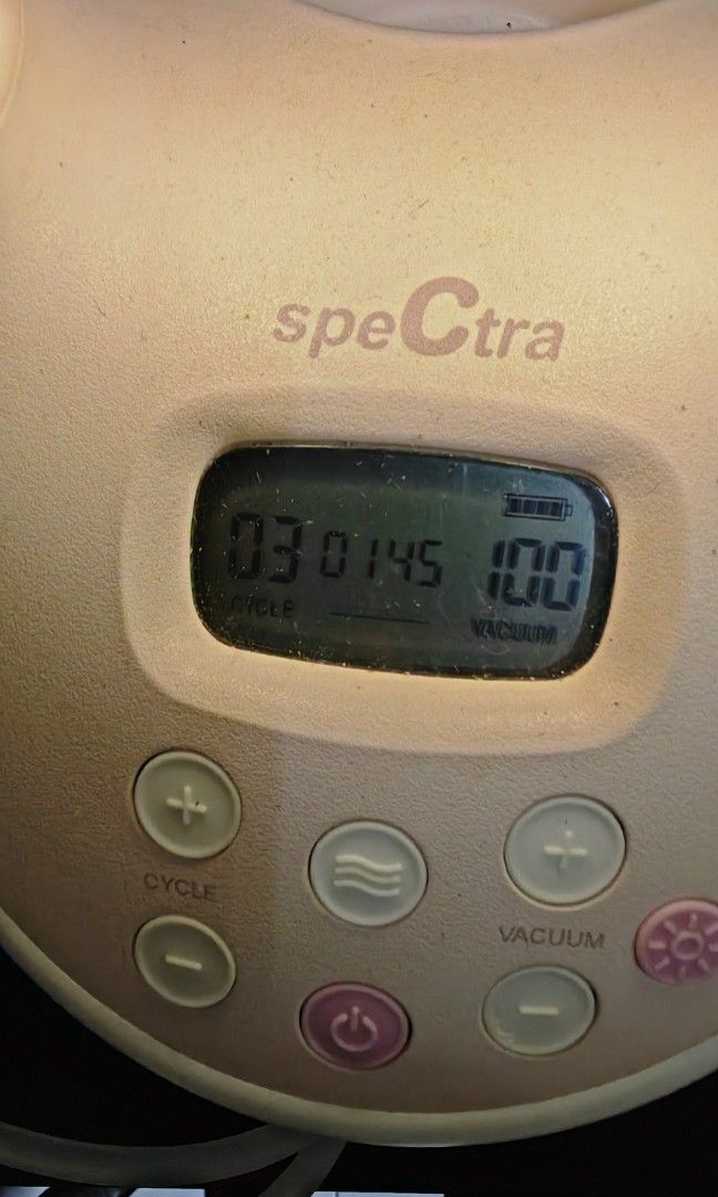 Spectra S1 145hrs Complete (Category: Breastfeeding & Bottle Feeding) located in Malolos. Submitted by yan.yan4 (Listing ID 1465495081, Image 3). Description: complete set (still with box pero mejo di na masyadong maayos yung box but the unit is in excellent condition) still with the extra flanges (larger size) I only used this in the office as extra Usage: 145hrs only PM for more details. FOR SURE BUYER ONLY. Pwede ko pong ibundle na rin sa iban