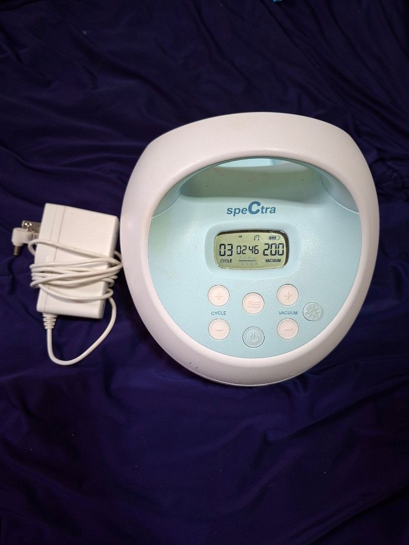 Spectra S1 (Category: Breastfeeding & Bottle Feeding) located in Laak (San Vicente). Submitted by goldierocks0329 (Listing ID 1465492820, Image 1). Description: - Spectra S1 Plus double electric breast pump - Digital LCD display with built-in timer and settings - Adjustable vacuum strength and cycle speed controls - Comes with the original power adapter - In excellent, clean, and fully working condition.