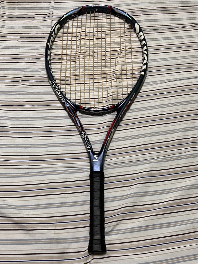 Srixon Revo CS 8.0 Tennis Racket (Category: Racket and Ball Sports) located in Tanza. Submitted by shunsuiiii (Listing ID 1465562409, Image 1). Description: - Specifications: 110 sq in head size, 27.5 in length, and lightweight 255g average weight - See pics for paint chips - Tennis racket only - MOP: Maribank/Gotyme.