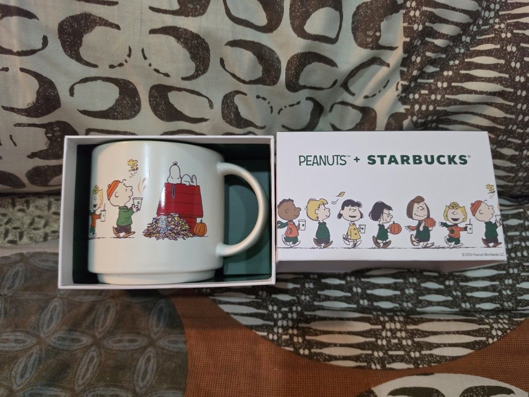 Starbucks + Peanuts Ceramic Mug (Category: Water Bottles & Tumblers) located in Quezon City. Submitted by petite_kopichesg (Listing ID 1465437650, Image 1). Description: Starbucks + Peanuts 14 ounce ceramic mug Brand new Excess All sales are final No return, no refund Will not release item if not yet paid.