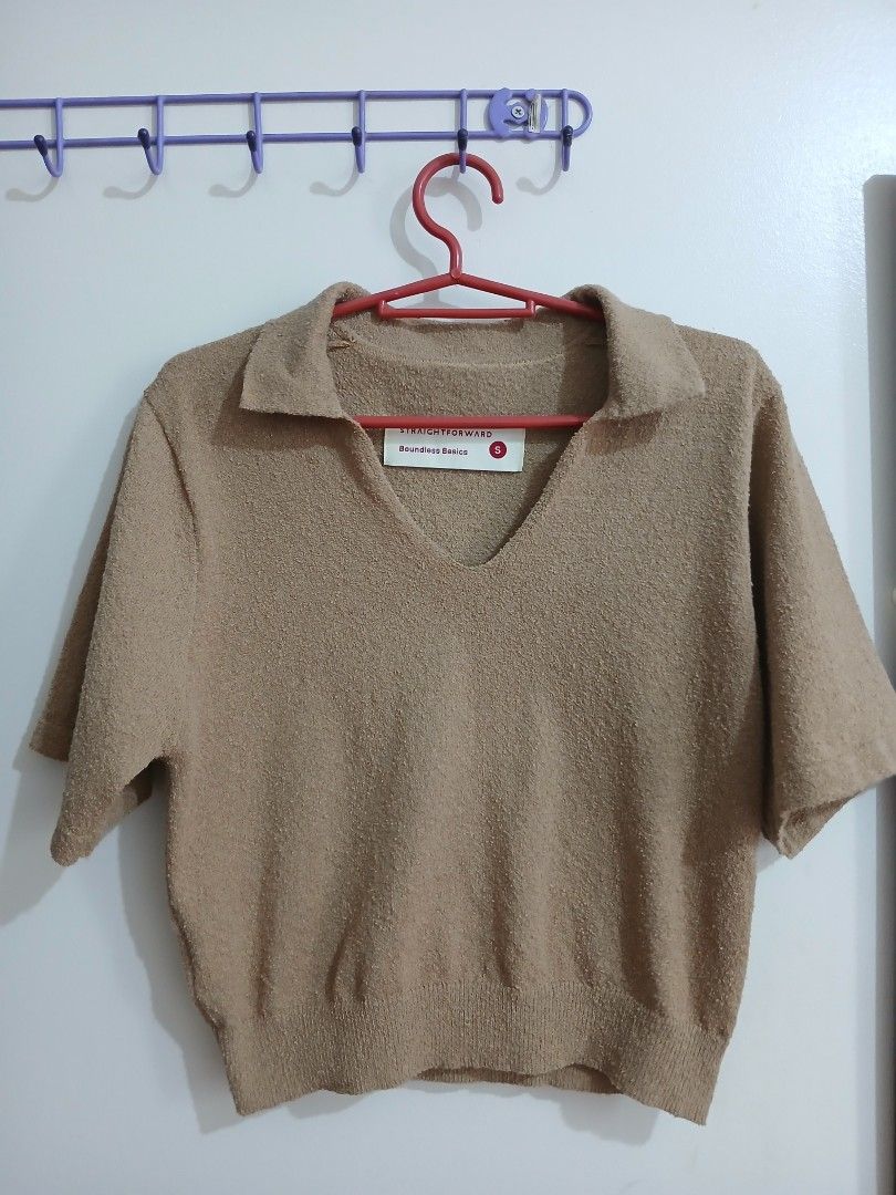 Straightforward Boundless Basics Brown Collared Sweater Size S (Category: Others Tops) located in Antipolo. Submitted by ukaylala (Listing ID 1465405764, Image 1). Description: - Brand: Straightforward Boundless Basics - Style: Brown collared knit sweater with V-neckline and short sleeves - Size: Small (tag attached inside collar) Width: 16.9inches length: 17.5 inches - Material & Texture: Soft, textured fabric with ribbed hem and cuffs - used on