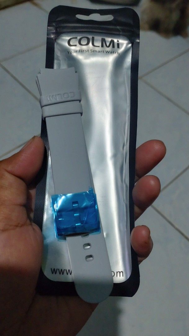 Strap for Colmi Smartwatch (Category: Wearables & Smart Watches) located in Valenzuela. Submitted by diane.35 (Listing ID 1465477450, Image 2). Description: - Product: Replacement strap for Colmi smartwatch - Color: Grey - Material: Comfortable, durable silicone - Condition: Brand new in original sealed packaging - Features: Includes buckle with protective blue film - Location for meetup: Phase 5, Punturin, Valenzuela City, Rizal.