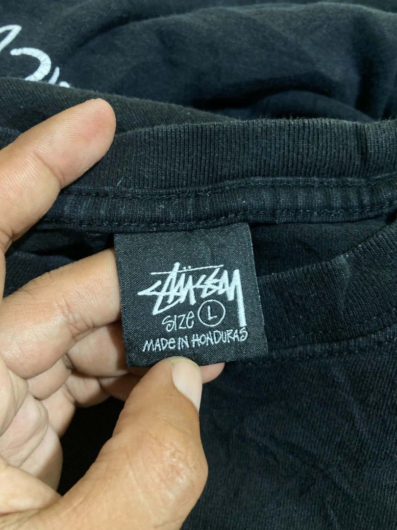 Stussy Basic Logo (Category: Tshirts & Polo Shirts ) located in Zamboanga. Submitted by deensthrifting (Listing ID 1465385622, Image 3). Description: Stussy Basic Logo Size L 23x28 9/10 Color rate or better Very good condition -bb hairlines on small logo, see pic.
