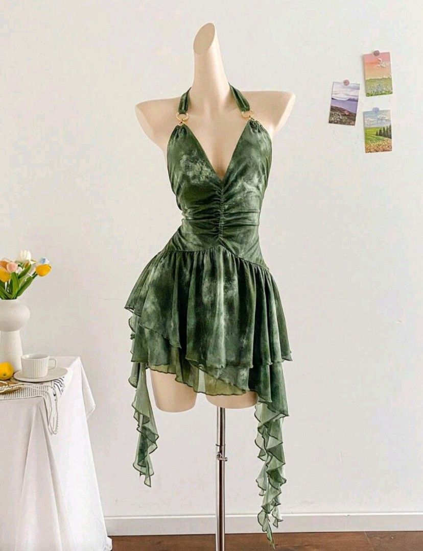 Summer Dress (Category: Dresses) located in Quezon City. Submitted by sclfxz (Listing ID 1465464925, Image 3). Description: Get this for ONLY ₱750 💸 (Negotiable) - Bought on Shein at ₱890 - Used Twice (2x) Size: Small to Medium Frame Color: Green Note: Dress ONLY (no accessories) Rfs: I have no use for this dress na/Decluttering 🫶🏻.