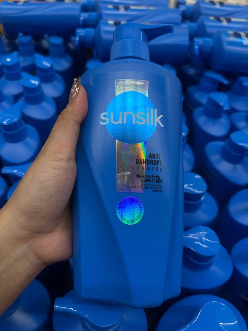 Sunsilk anti dandruff shampoo (Category: Body Care) located in Manila. Submitted by aurelleph (Listing ID 1465521965, Image 2). Description: 🎀FOLLOW OUR FB, IG AND TIKTOK Stay updated with our latest products, new arrivals, announcements, and restocks. IG: @aurellephofficial FB: Aurelle TIKTOK: aurellephofficial See you there! ♡.