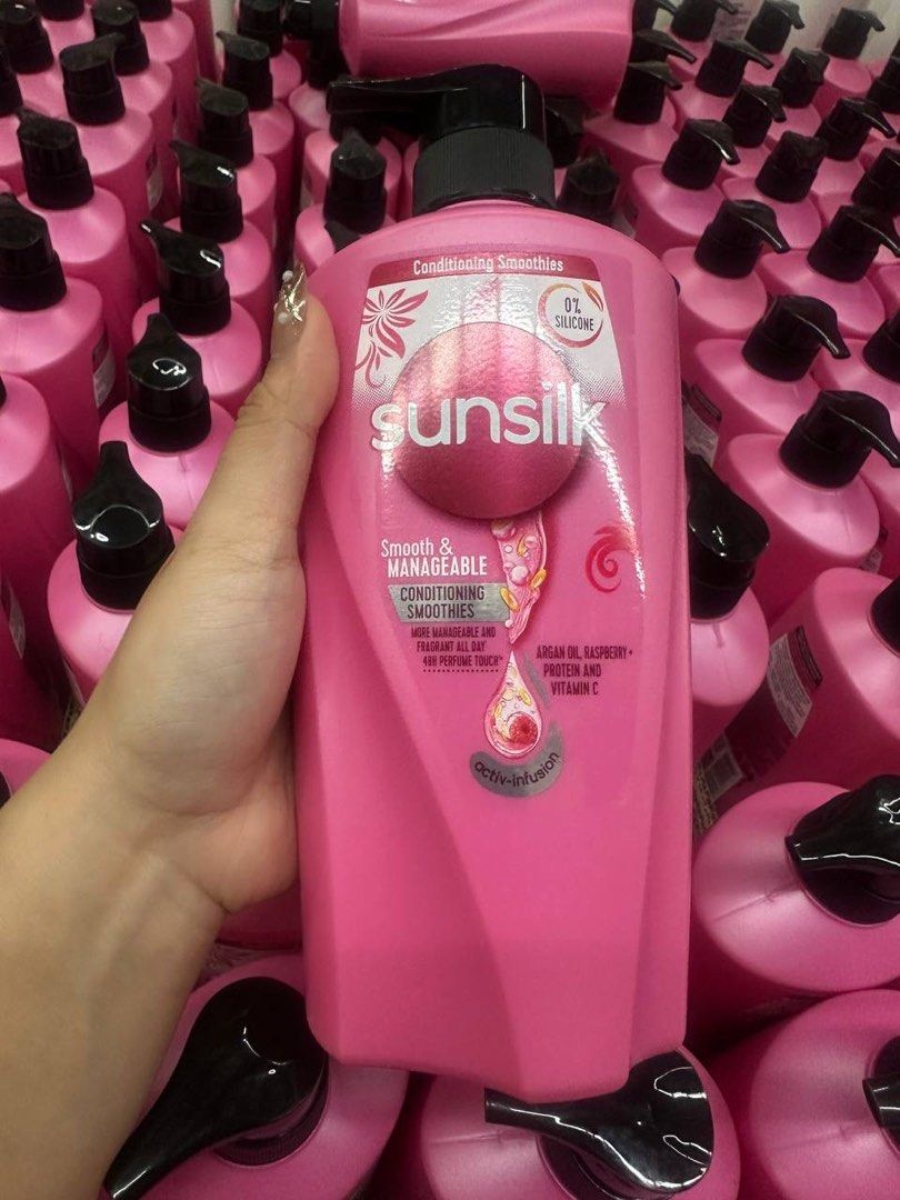 Sunsilk smooth and manageable conditioner (Category: Body Care) located in Manila. Submitted by aurelleph (Listing ID 1465521575, Image 2). Description: 🎀FOLLOW OUR FB, IG AND TIKTOK Stay updated with our latest products, new arrivals, announcements, and restocks. IG: @aurellephofficial FB: Aurelle TIKTOK: aurellephofficial See you there! ♡.