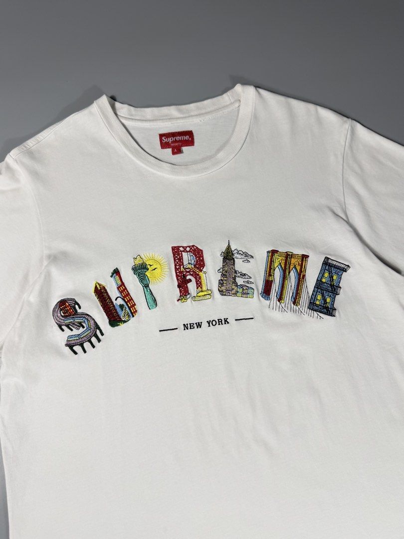 Supreme New York Arc City Embroid Tee White (Category: Tshirts & Polo Shirts ) located in Manila. Submitted by whowearsstreetwear (Listing ID 1465525992, Image 2). Description: Supreme New York Arc City Embroid Tee White (Authentic) - Size: Large (measurements in inches) W - 21.5 L - 29 Condition: Excellent Flaw/s: need lightwash only + shipping fee Location: Manila (Near UST).