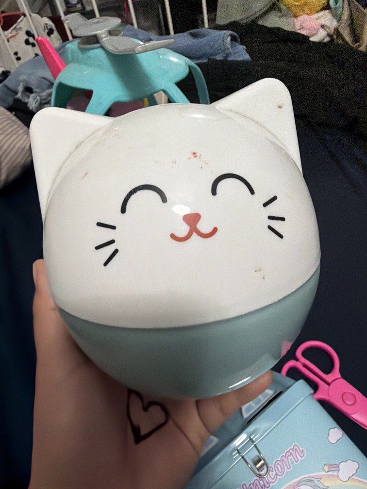 Tabung kucing (Category: Kids Toys) located in Kota Bharu. Submitted by niklisa (Listing ID 1465463596, Image 1). Description: .