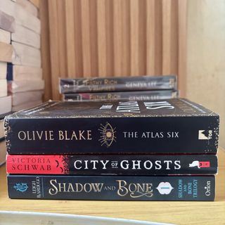 (Category: ) located in . Submitted by preloved.palette (Listing ID 1465427188, Image 1). Description: .
