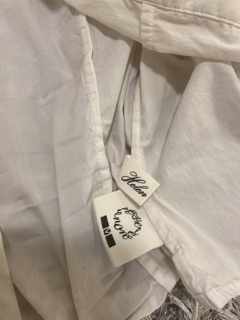 TAKE ALL 5 pcs BRANDED PRELOVED TOPS (Category: Blouses) located in Manila. Submitted by charleneka32549 (Listing ID 1465437545, Image 3). Description: .
