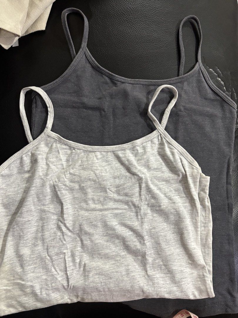 Tank tops (Category: Sleeveless) located in Quezon City. Submitted by den.declutters (Listing ID 1465450982, Image 1). Description: Geg both for 120.