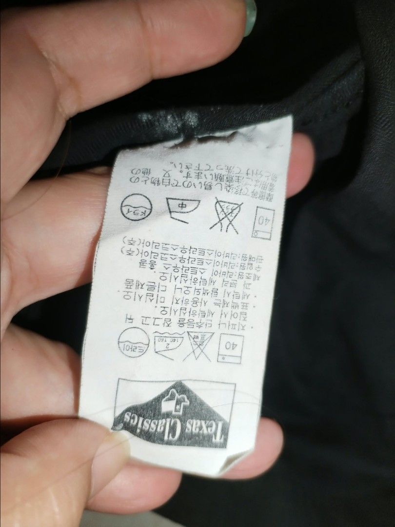TEXAS CLASSICS COAT (Category: Coats, Jackets and Outerwear) located in Baguio. Submitted by baguiio_fiinds (Listing ID 1465414915, Image 3). Description: .