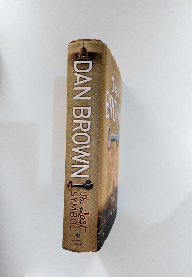The Lost Symbol by Dan Brown (Hardcover) (Category: Storybooks) located in Tanauan. Submitted by solanathriftph (Listing ID 1465476687, Image 3). Description: 📚 major bookshelf clean out / clearance sale ~ — RFS: decluttering my bookshelves and switching to digital books — MOP: Gcash | fast shipping *feel free to send a message if you wish to negotiate the price :).