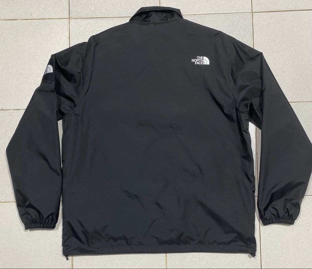 The Nort Face Jacket (Category: Coats, Jackets and Outerwear) located in Mandaue City. Submitted by MJ_80 (Listing ID 1465481459, Image 2). Description: The North Face Wind Logo Coaches Jacket Black Size XL See photos for measurements Like New Price : 2,800 .