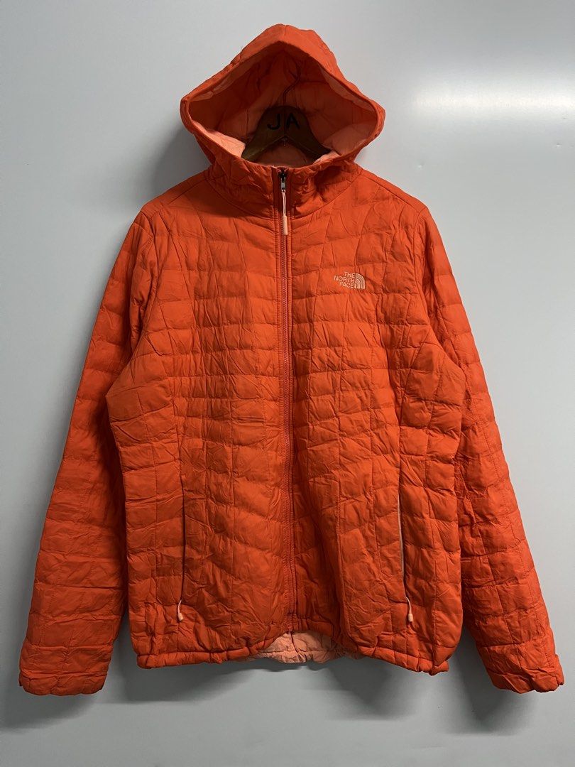 The North Face - Thermo Ball Womens (Category: Coats, Jackets and Outerwear) located in Batangas. Submitted by wornwear.ph (Listing ID 1465537231, Image 2). Description: The North Face - Thermo Ball Womens XL fits Large also Width 21 inches Length 26” Lightweight / Packable Has dirt on sleeves, needs wash 9/10 Good condition 980 only! .