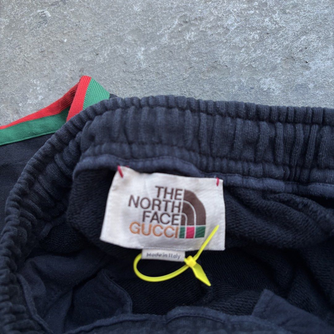The north face gucci (Category: Shorts) located in Baliuag. Submitted by 2nd_deal (Listing ID 1465562724, Image 2). Description: the north face gucci 30-34 .