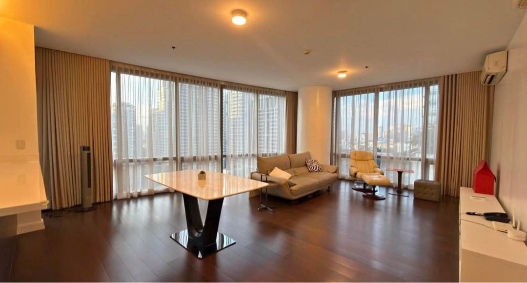 (Category: ) located in . Submitted by agent_rachel (Listing ID 1465409114, Image 1). Description: .