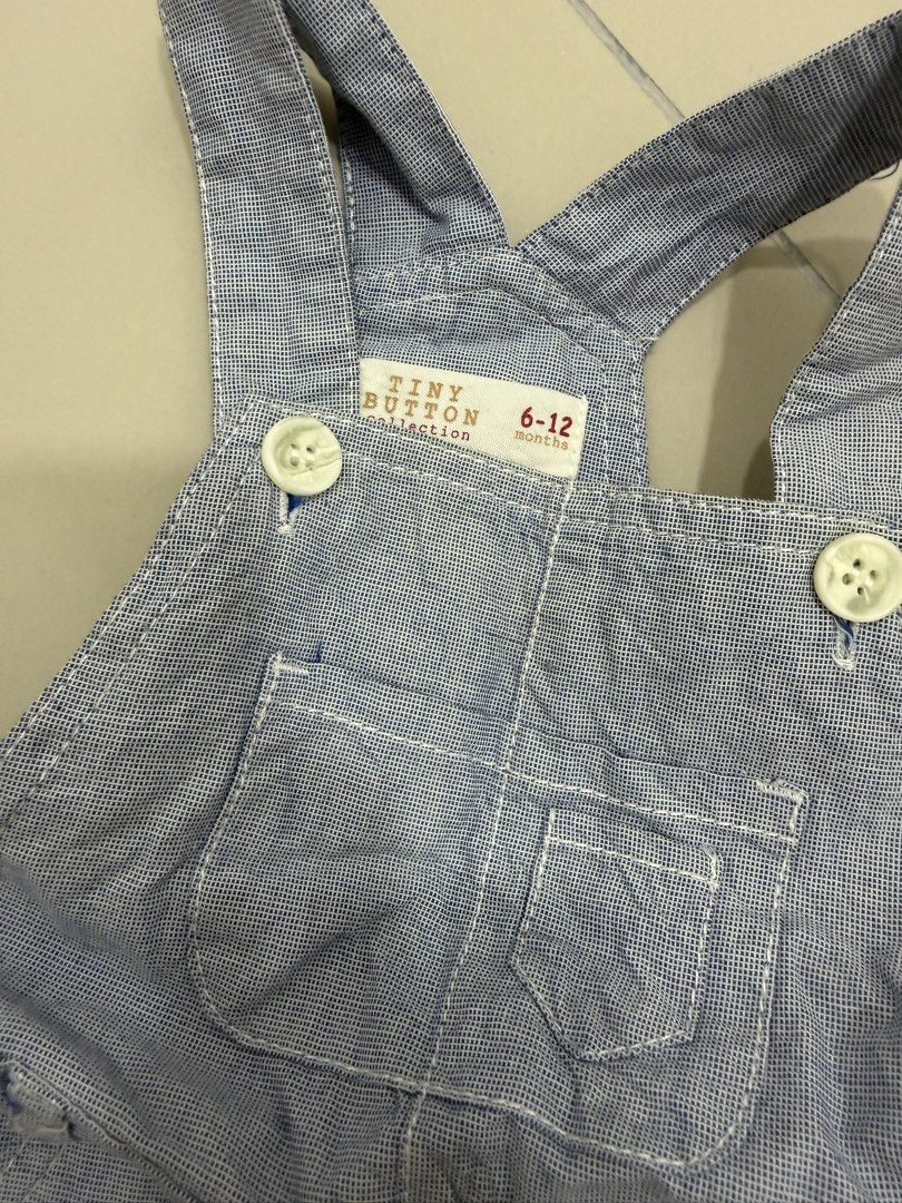 Tiny Button boy dungarees (Category: Babies & Kids Fashion) located in Butterworth. Submitted by syazwana.aida (Listing ID 1465532369, Image 2). Description: 6-12m. pakai sekali je.