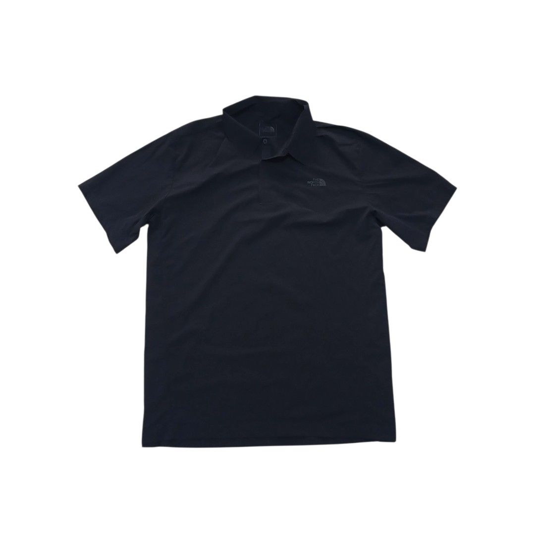 TNF Flashdry Polo (Category: Tshirts & Polo Shirts ) located in Iloilo. Submitted by wearmovement.ilo (Listing ID 1465531536, Image 1). Description: TNF Flashdry Polo shirt Triple Black Color Rate 10/10 Size XL Men's Dimensions 24 Width x 29 Length Good as New Condition / Quick Dry Lightweight / Stretchable Fabric DM 📩📩📩.