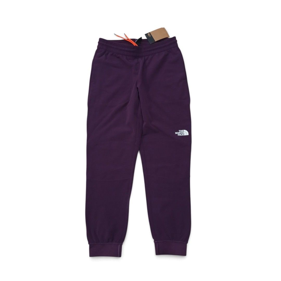 TNF Tekware Fleece Flashdry Pants (Category: Trousers) located in Iloilo. Submitted by wearmovement.ilo (Listing ID 1465532096, Image 2). Description: TNF Tekware Fleece Flashdry Pants Purple Color Rate 10/10 Women's/Men's Size 29-31 Waistline x 37 Length Good as New Condition / No Issues Lightweight / Stretchable Waistband Drawcords DM 📩📩📩 _______Disclaimer________ All brand names and trademarks belong to their respective owners and are used 