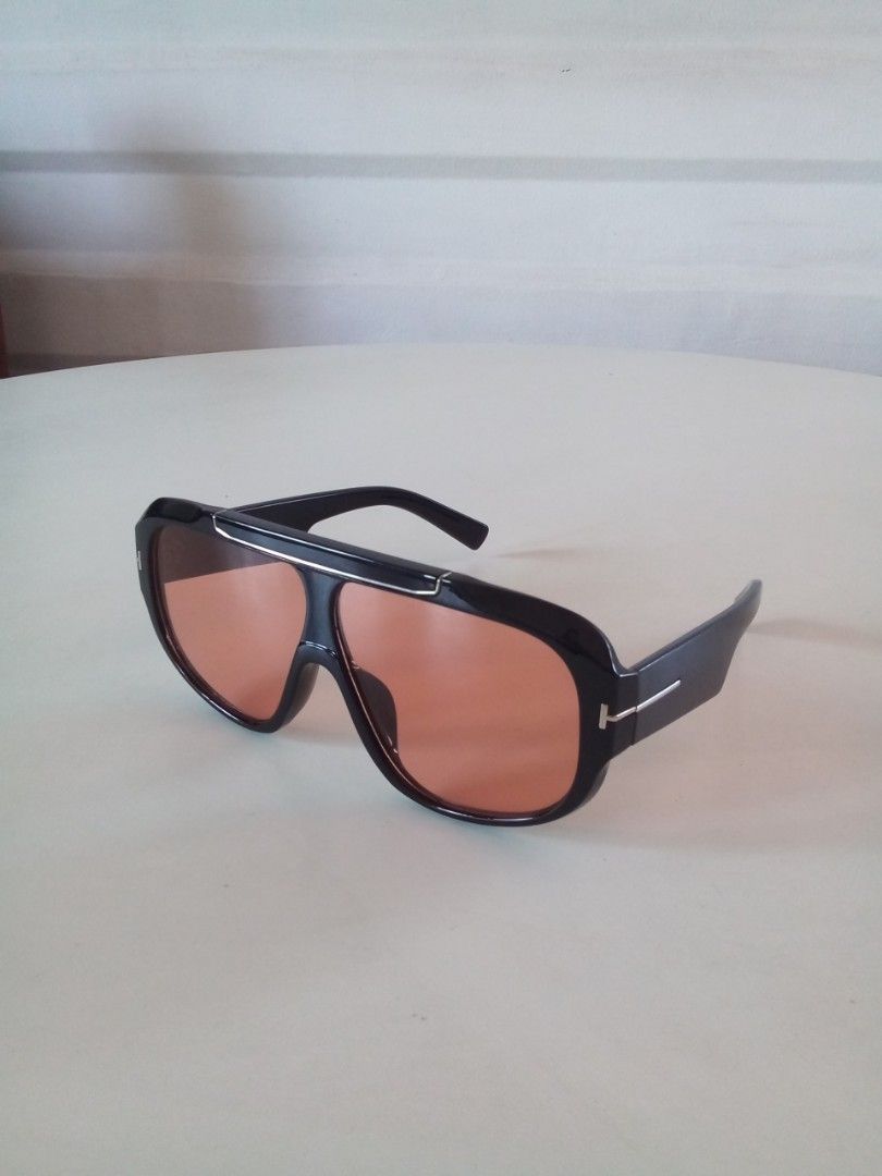 Tom Ford Rellen shield pink lens sunglasses (Category: Sunglasses & Eyewear) located in Makati City. Submitted by pinkeealvarez (Listing ID 1465387558, Image 1). Description: .