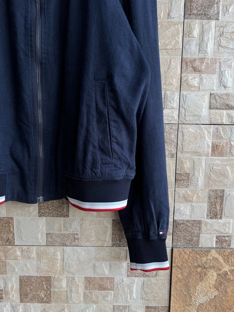 TOMMY HILFIGER - LINEN BOMBER JACKET (Category: Coats, Jackets and Outerwear) located in Bacolod City. Submitted by timelessbyjosh (Listing ID 1465458907, Image 2). Description: BEST FOR CASUAL & COZY OUTFITS SIZE : SMALL ACTUAL COLOR : FADED BLUE ( SINCE ITS MIX WITH A LINEN FABRIC ) COLOR RATE : 9. 5 OUT OF 10 CONDITION : EXCELLENT MATERIAL : 53 % LINEN , 45 % VISCOSE & 2 % ELASTANE ( BODY ) & 100 % POLYESTER ( LINING ) MADE IN : CHINA FLAWS : 