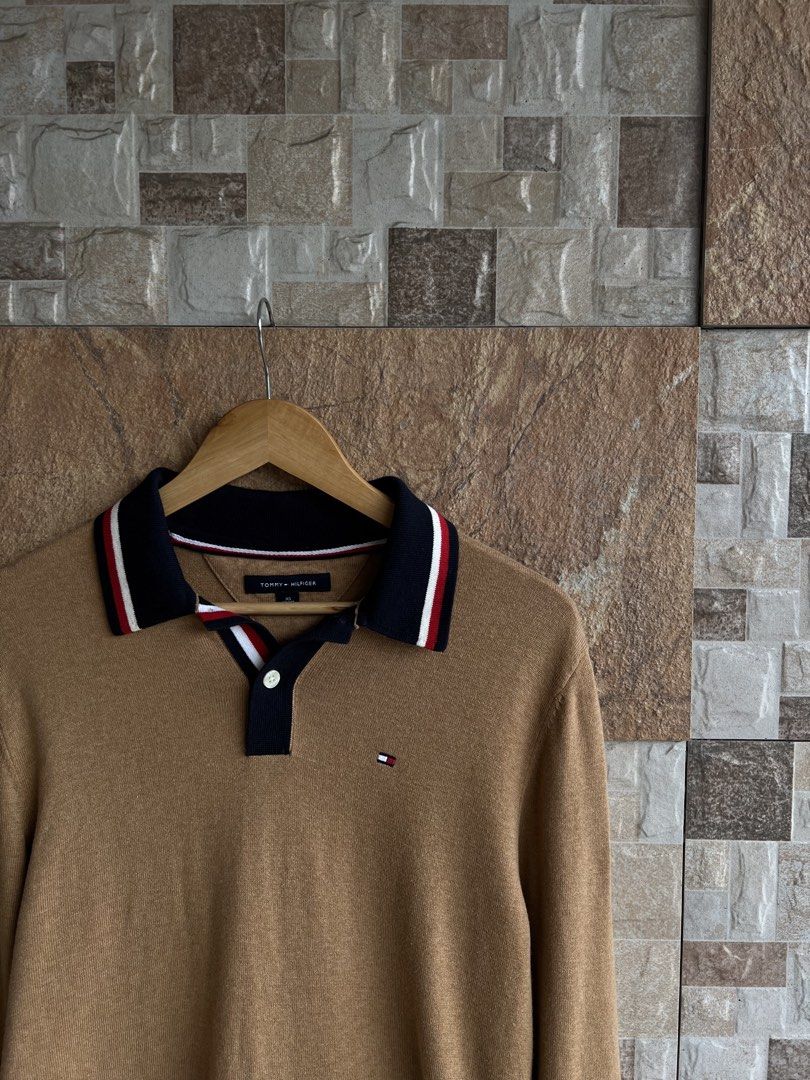 TOMMY HILFIGER - RUGBY POLO (Category: Coats, Jackets and Outerwear) located in Bacolod City. Submitted by timelessbyjosh (Listing ID 1465458849, Image 2). Description: BEST FOR CASUAL & COZY OUTFITS SIZE : XS ACTUAL COLOR : BROWN , NAVY BLUE , WHITE & RED COLOR RATE : 10 OUT OF 10 CONDITION : NEAR NEW MATERIAL : 100 % COTTON MADE IN : CHINA FLAWS : NONE DIMENSIONS LENGTH - 26. 5 WIDTH ( ARMPIT TO ARMPIT ) - 19 SHOULDER TO SHOULDER - 17. 5 SLEEVE