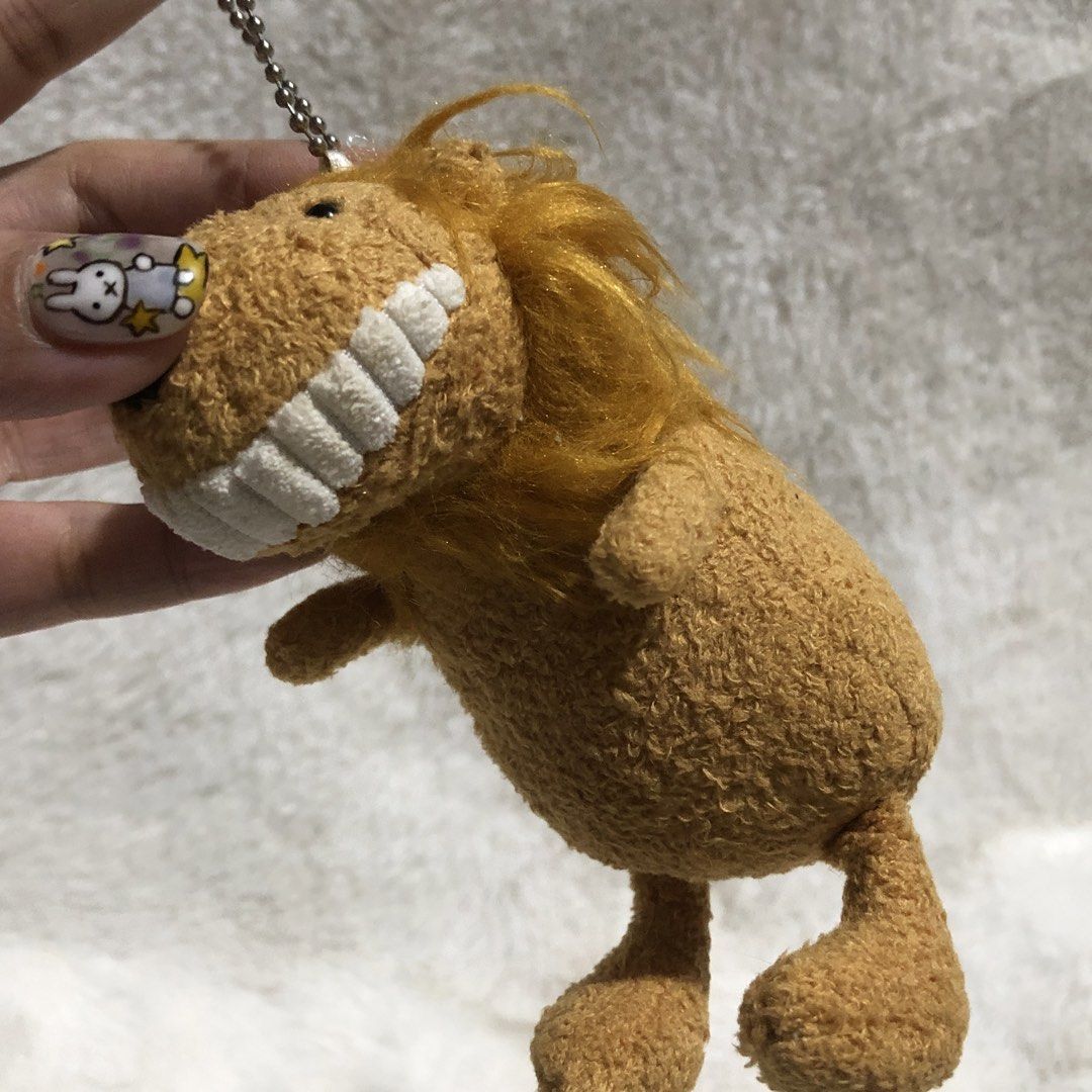 Toothy Lion Charm (Category: Plushies & Soft Toys) located in Quezon City. Submitted by kitsune.treasures (Listing ID 1465495905, Image 3). Description: *First to pay policy! *1 day reservation only. Failure to pay on time, auto cancel. 📍Quezon City * MOD: J&T | Lalamove * MOP: GCASH | BPI 📦ON HAND AND READY TO SHIP! CONDITION: WHAT YOU SEE IS WHAT YOU GET. Dimensions: Kindly check the photos for the actual measurements. Please check all the ph