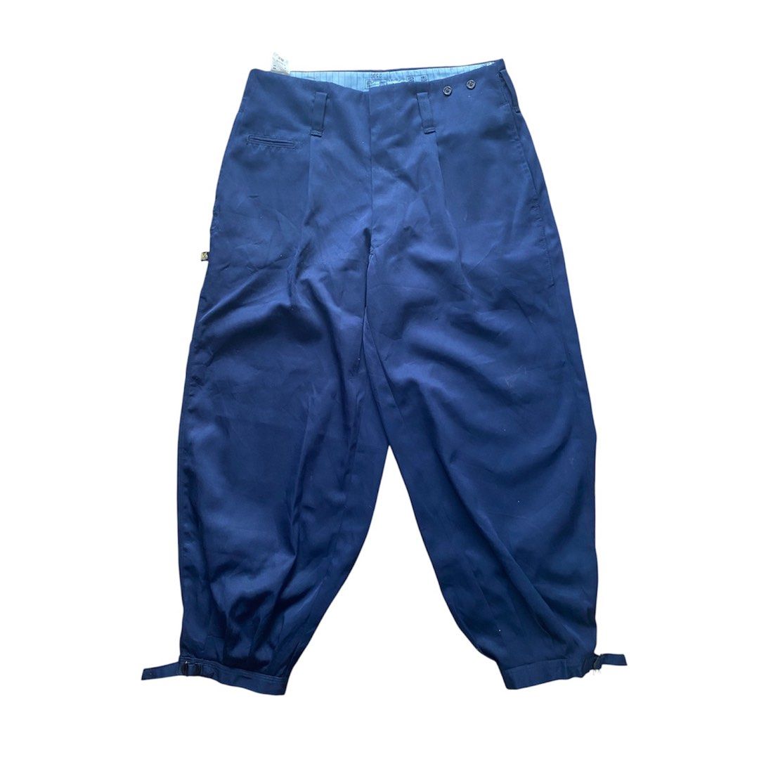 Toraichi 2530 Knickerbockers (Category: Trousers) located in Zamboanga. Submitted by ak.hunt (Listing ID 1465467278, Image 1). Description: -size Measurements Waist 32 Length: 38 Rise:12 Thigh 13 Leg Opening Condition: good Issue sign of use Pm📩.