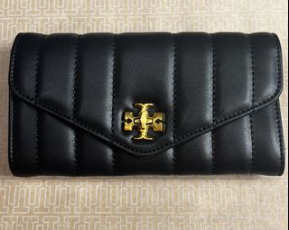 (Category: ) located in . Submitted by fashion_fab (Listing ID 1465426560, Image 1). Description: .