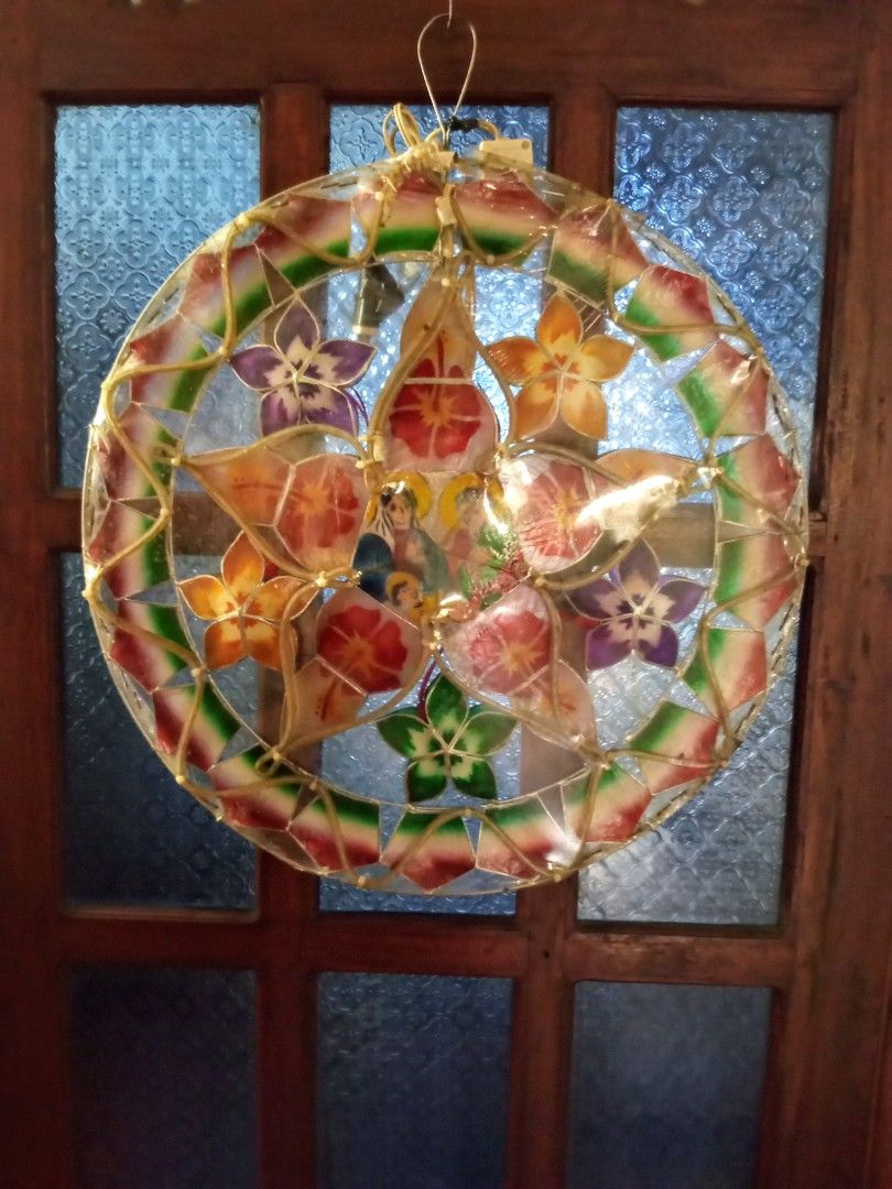 Traditional Capiz Shell Christmas Star Parol Lantern (Category: Lighting) located in Quezon City. Submitted by blacked.market (Listing ID 1465511019, Image 1). Description: Dimensions: Lengh -20 Inches Width -20 Inches Notes: - Damaged Plug. Mode of Payment: Gcash/Cash Pickup Delivery: Should be arranged by the Buyer (Payment first before pickup of item). Thanks for viewing. Check out my other listings.🙂.