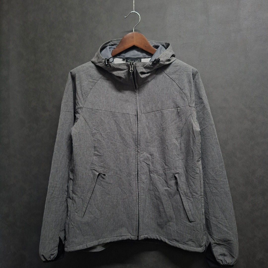 Travel Shell Hooded Jacket (Category: Coats, Jackets and Outerwear) located in Manila. Submitted by have.thrift (Listing ID 1465455824, Image 1). Description: 𝐏𝐫𝐢𝐜𝐞: ₱ 399 𝐉𝐚𝐜𝐤𝐞𝐭: Travel Shell Hooded Jacket 𝐒𝐢𝐳𝐞: L26" x W21" 𝐂𝐨𝐧𝐝𝐢𝐭𝐢𝐨𝐧: LIKE NEW 🏁 𝐂𝐨𝐥𝐨𝐫: Preserved 𝐒𝐭𝐚𝐢𝐧𝐬: None 𝐒𝐡𝐢𝐩𝐩𝐢𝐧𝐠 Nationwide - Shipping Every Saturday PH J&T Courier - GCash Payment Only Pay First - Item/s + Shipping.
