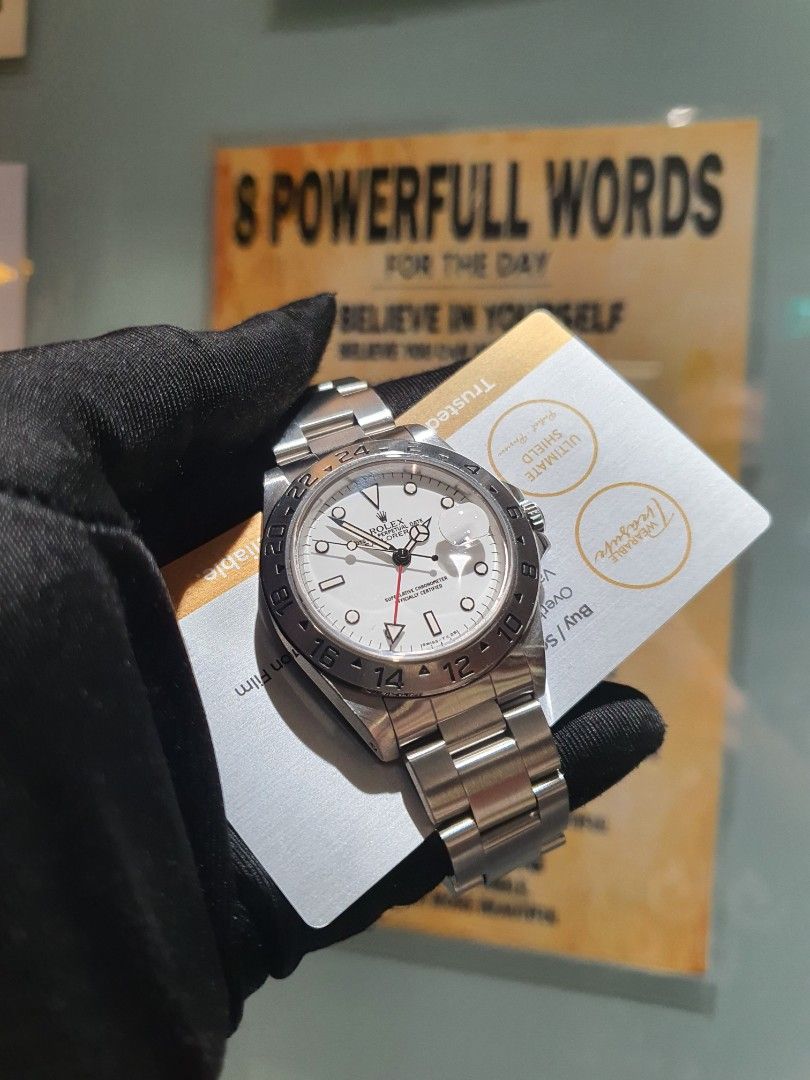 💥🤍Tritium rolex 16570 explorer ii white polar 40mm patina pumpkin🗯🤍not *226570 216570 16550* (Category: Watches) located in Singapore. Submitted by wearabletreasure (Listing ID 1465452548, Image 2). Description: Rating:Near Mint Remarks:very nice case shape. very nice tritium hand and dial that has developed a very light yellow custard patina formation. very even and nice patina. serviced back in 2024 Package: rolex 16570 explorer ii white no