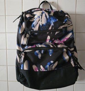 (Category: ) located in . Submitted by shopformask (Listing ID 1465389097, Image 1). Description: .