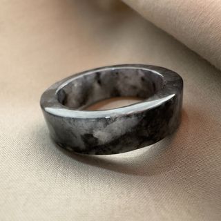 (Category: ) located in . Submitted by momojadeshop (Listing ID 1465431667, Image 1). Description: .