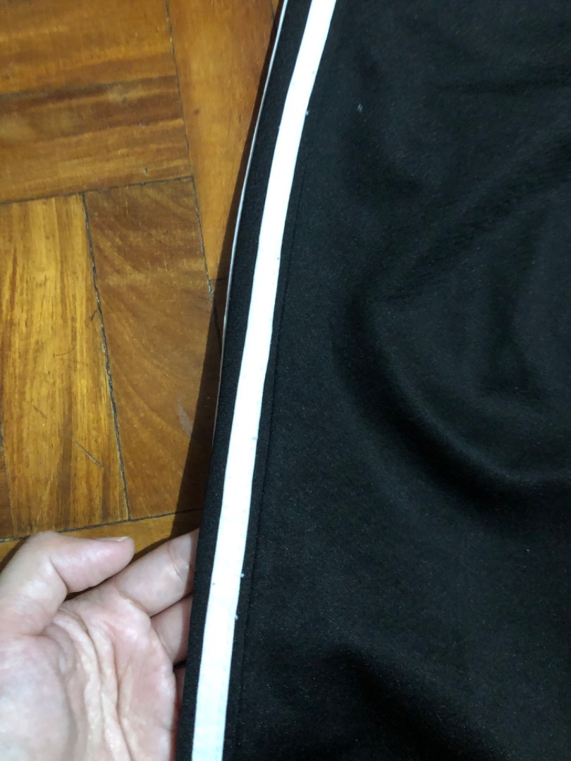 [U] Kids black track pants (Category: Babies & Kids Fashion) located in San Juan City. Submitted by ttanmien (Listing ID 1465543845, Image 3). Description: ⚜️✨⚜️✨⚜️✨⚜️✨⚜️✨⚜️ 💁🏻‍♀️SELLING PRICE: ₱100 Original Price: Around ₱200 💁🏻‍♀️Size: Width x Length = 24 inch x 29 inch Waist(width measurement) Garterized stretchable size waist Waist to bottom (length measurement) (May fit kids from 6 year old to 10 years old and above depending on the chil