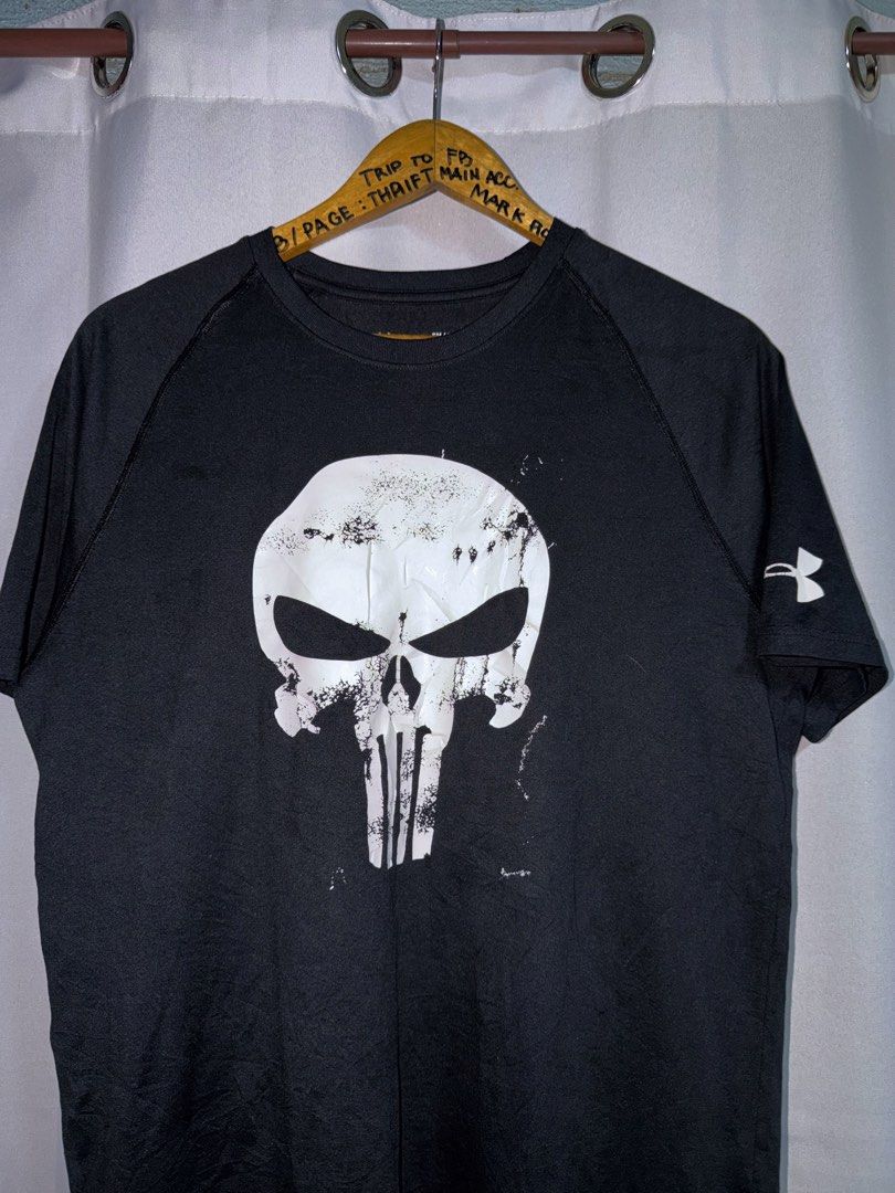 UNDER AMOUR x MARVEL (Category: Activewear) located in Manila. Submitted by triptothrift7 (Listing ID 1465571635, Image 2). Description: pm me for fast transaction! UNDER AMOUR x MARVEL for only 680 size medium width 20 x 27 length no issue excellent condition color rate 9/10 authentic legit mode of payment gcash or bank transfer location Biñan laguna.